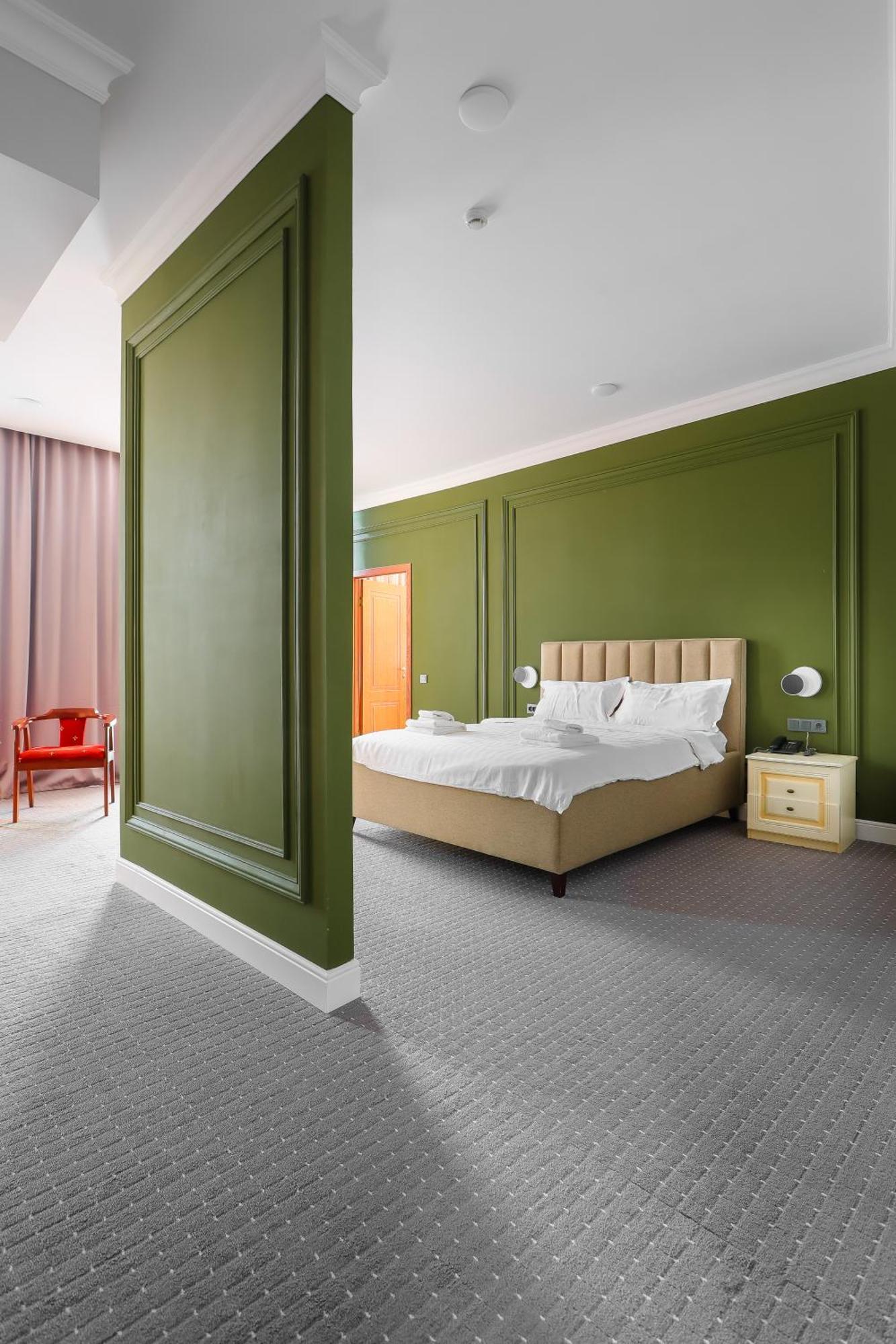 Grand Opera Hotel アルマトイ エクステリア 写真