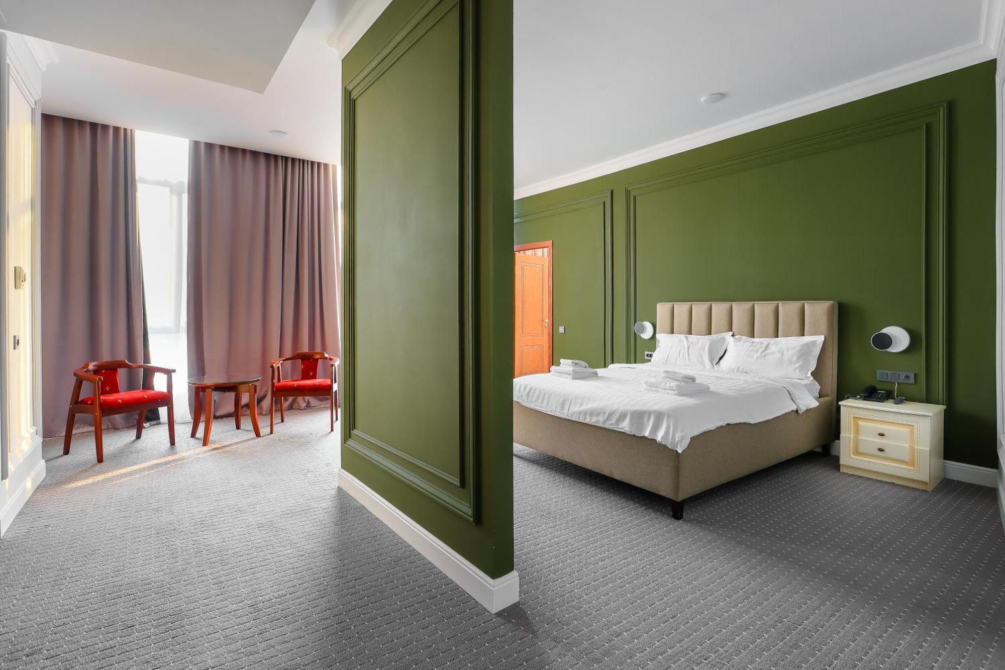 Grand Opera Hotel アルマトイ エクステリア 写真